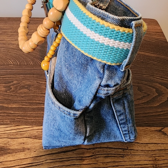 One of a kind adorable Jean purse - Picture 4 of 8